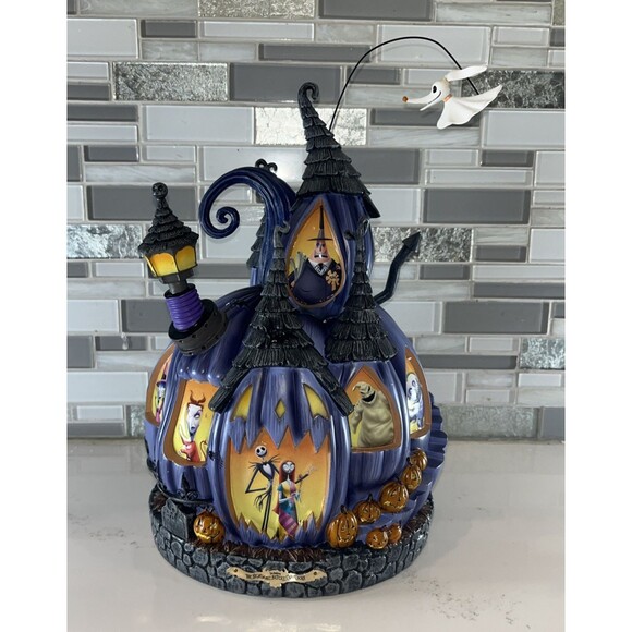 Nightmare Before Christmas Illuminated Masterpiece Pumpkin. See Description - Picture 1 of 8